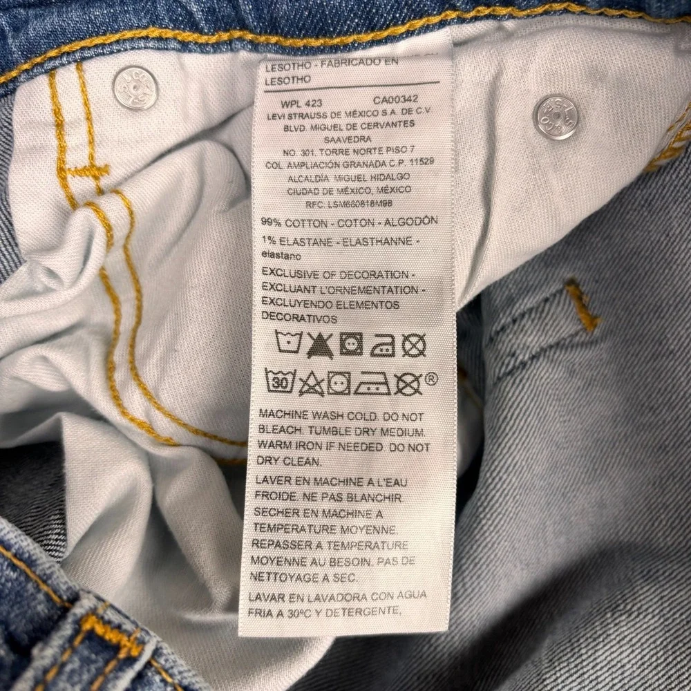 Levis Strauss Co Signature Jeans 30x30 Mens Blue S67 Athletic Denim Straight Leg